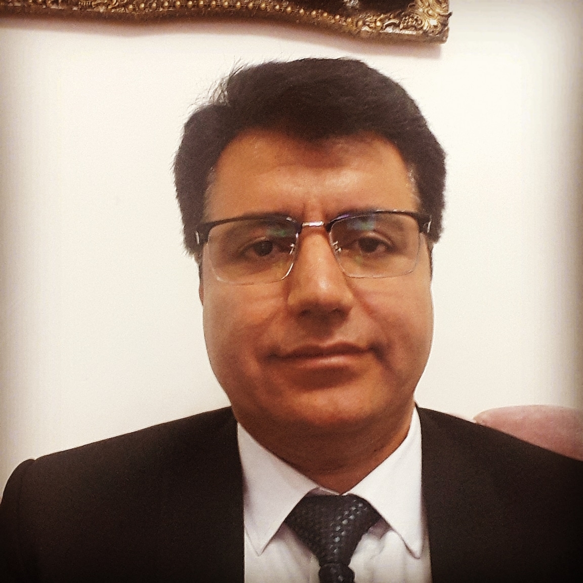 وکیل مصطفی زارعی شرق