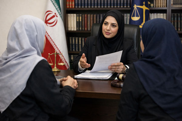 حقوق زنان در قانون ایران؛ مهم‌ترین نکات حقوقی